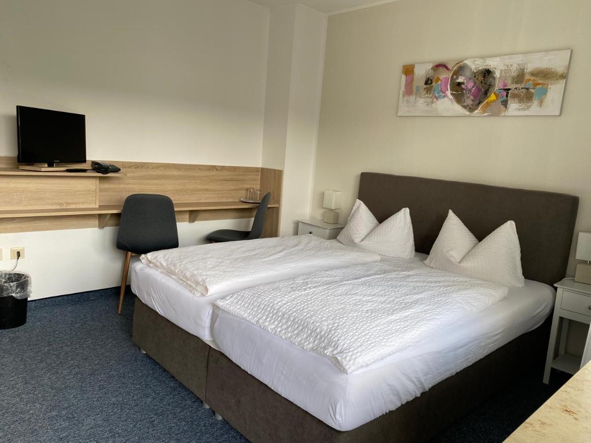 Sevda'S Hotel Garni Weinforth วิลลิงเงิน ภายนอก รูปภาพ