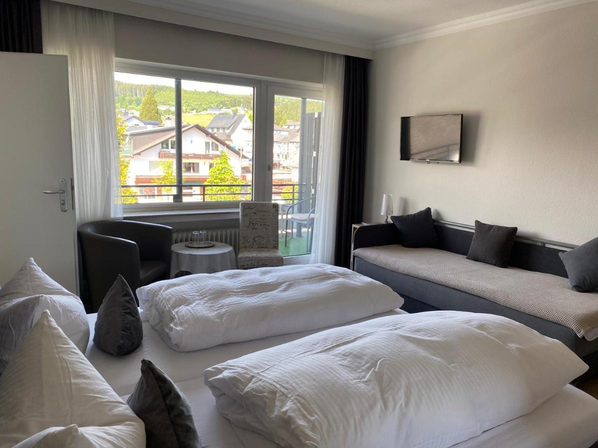 Sevda'S Hotel Garni Weinforth วิลลิงเงิน ภายนอก รูปภาพ