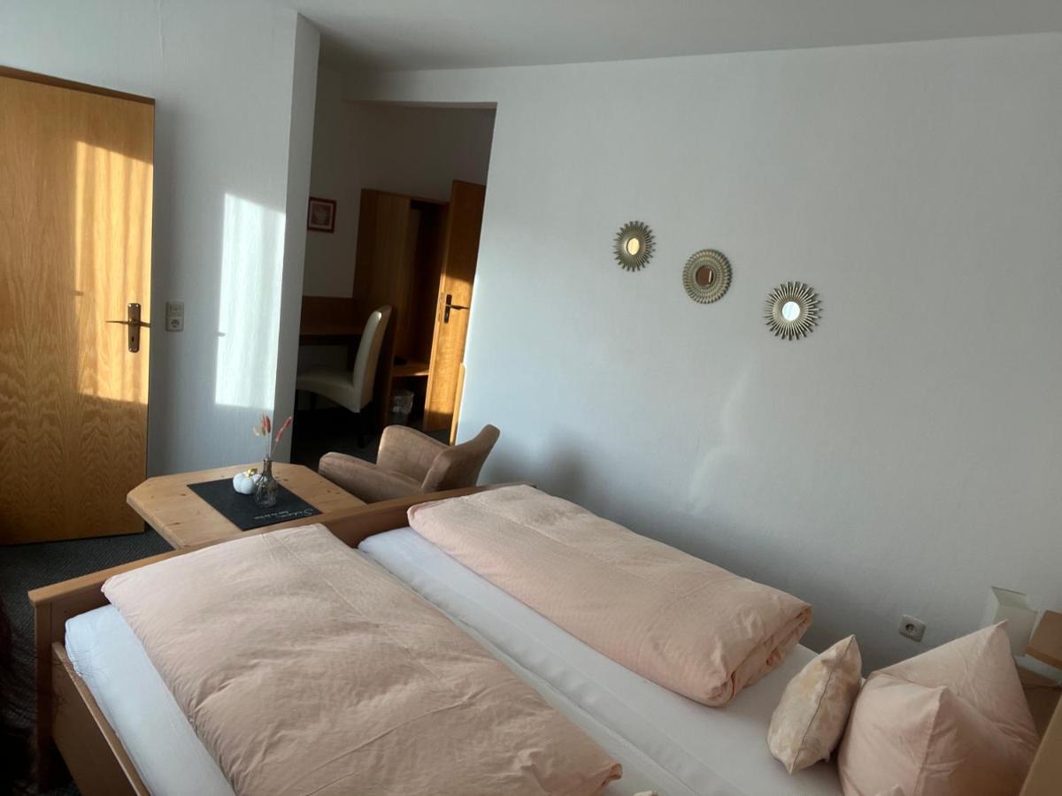 Sevda'S Hotel Garni Weinforth วิลลิงเงิน ภายนอก รูปภาพ