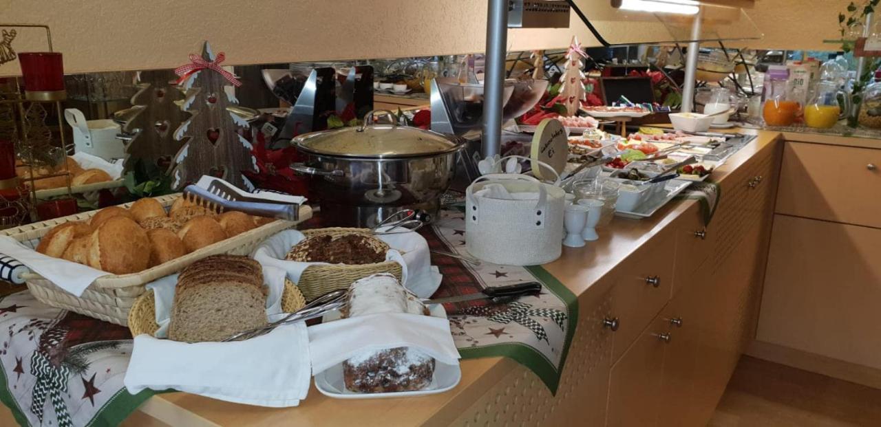 Sevda'S Hotel Garni Weinforth วิลลิงเงิน ภายนอก รูปภาพ