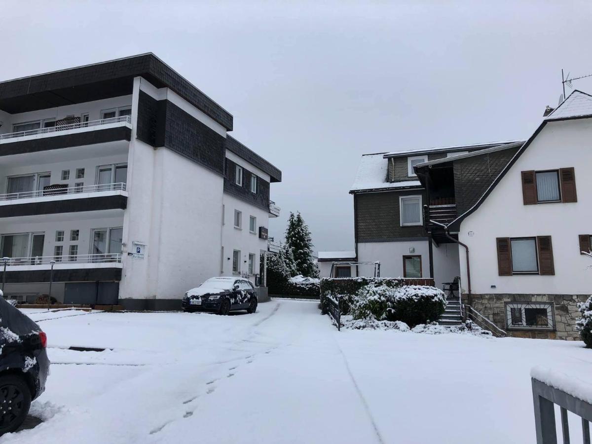 Sevda'S Hotel Garni Weinforth วิลลิงเงิน ภายนอก รูปภาพ